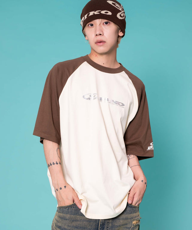 ブラウン　モデル:175cm L着用