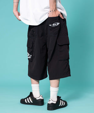 ブラック　モデル:175cm L着用