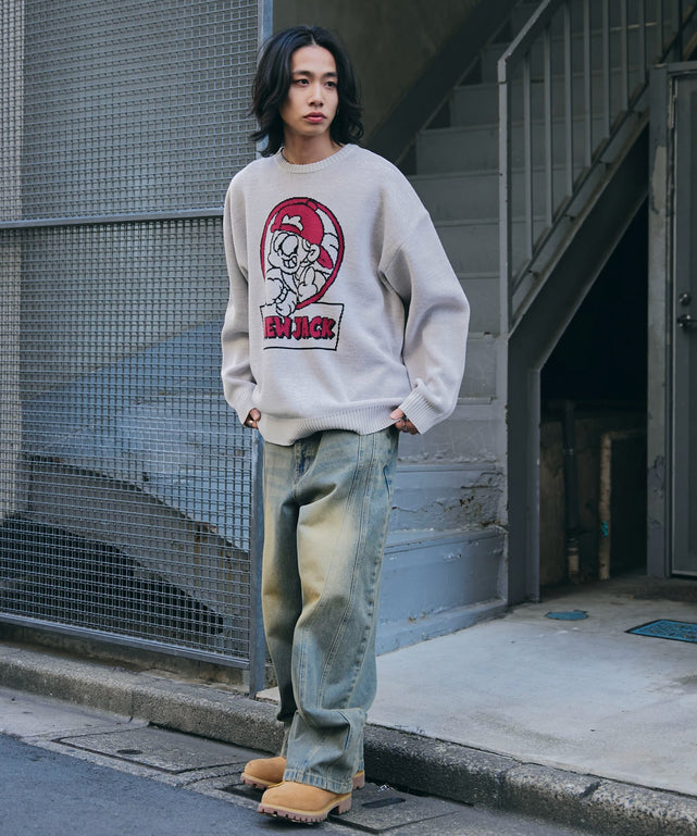 ホワイトアイボリー　モデル:175cm L着用