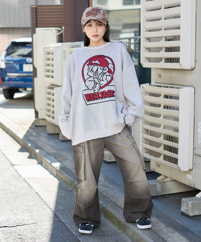 ホワイトアイボリー　モデル:159cm L着用