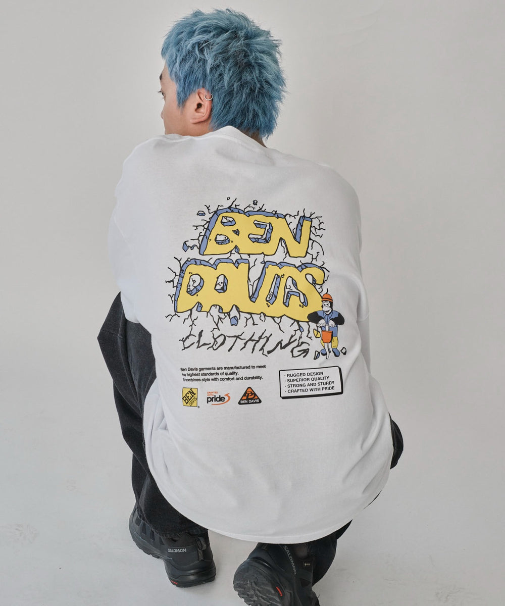 ホワイト　モデル：178㎝　L着用