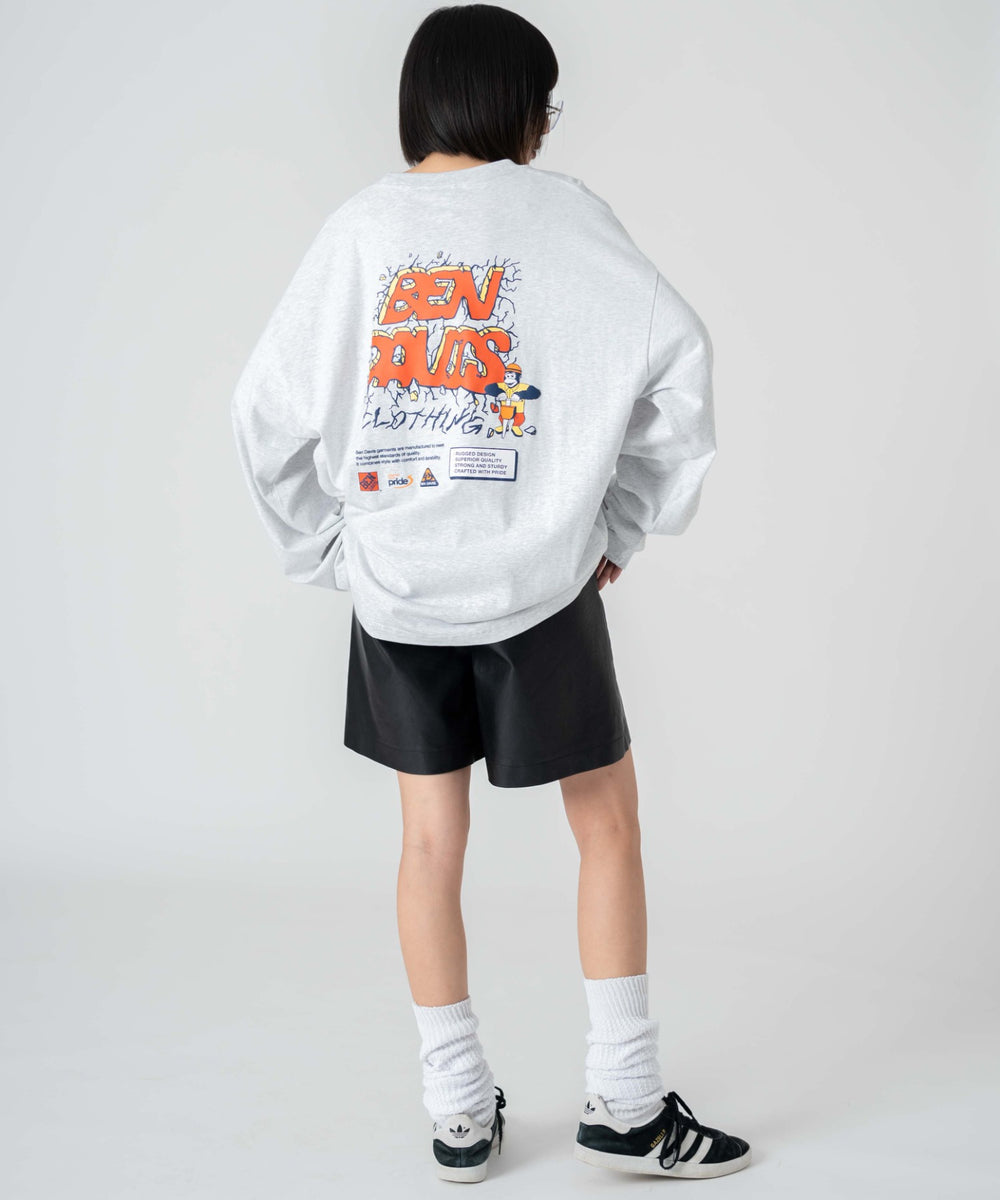 アッシュグレー　モデル：168㎝　L着用