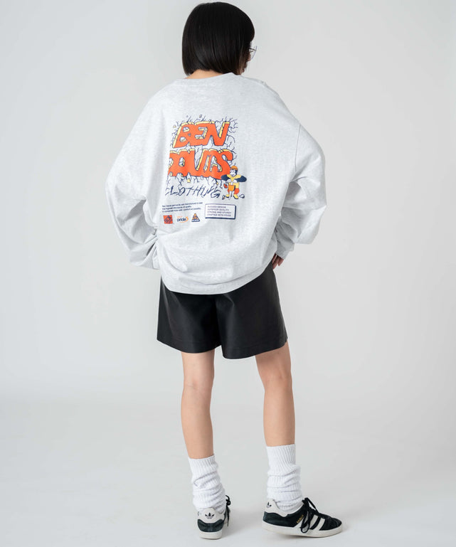 アッシュグレー　モデル：168㎝　L着用