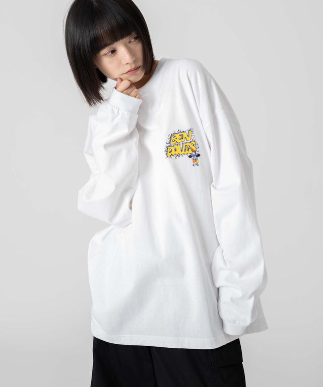 ホワイト　モデル：168㎝　L着用