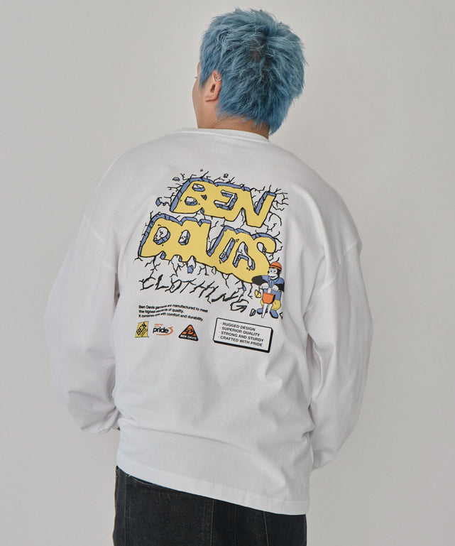 ホワイト　モデル：178㎝　L着用