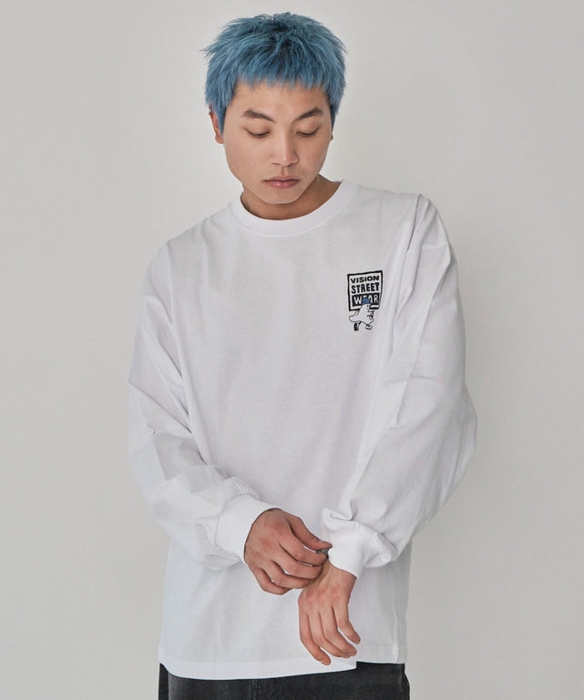 ホワイト　モデル：178㎝　L着用