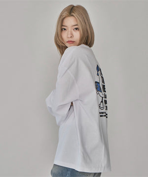 ホワイト　モデル：169㎝　L着用