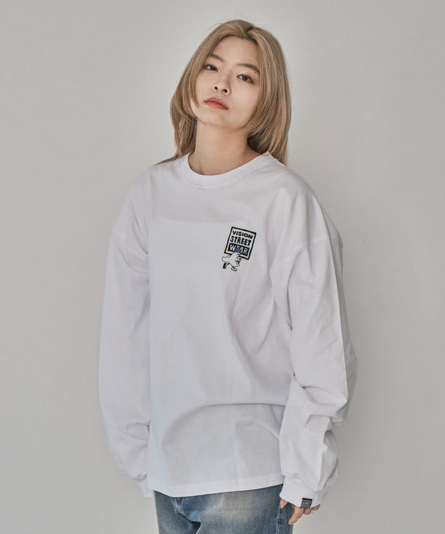 ホワイト　モデル：169㎝　L着用