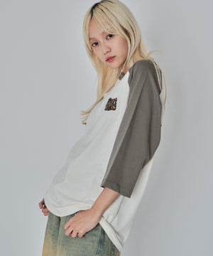 ホワイトアイボリー モデル：172cm L着用