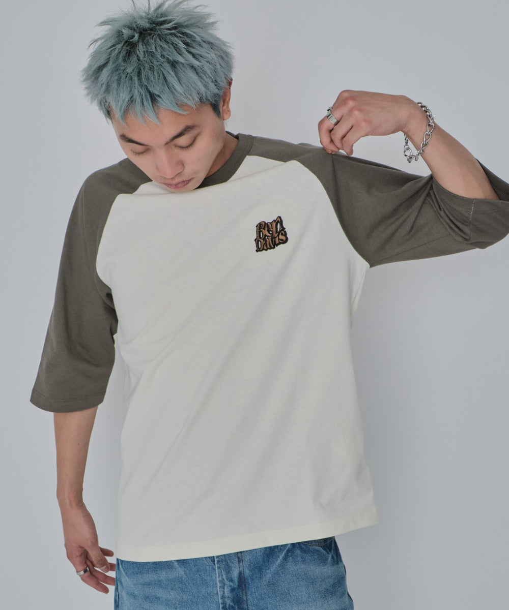 ホワイトアイボリー モデル：178cm L着用