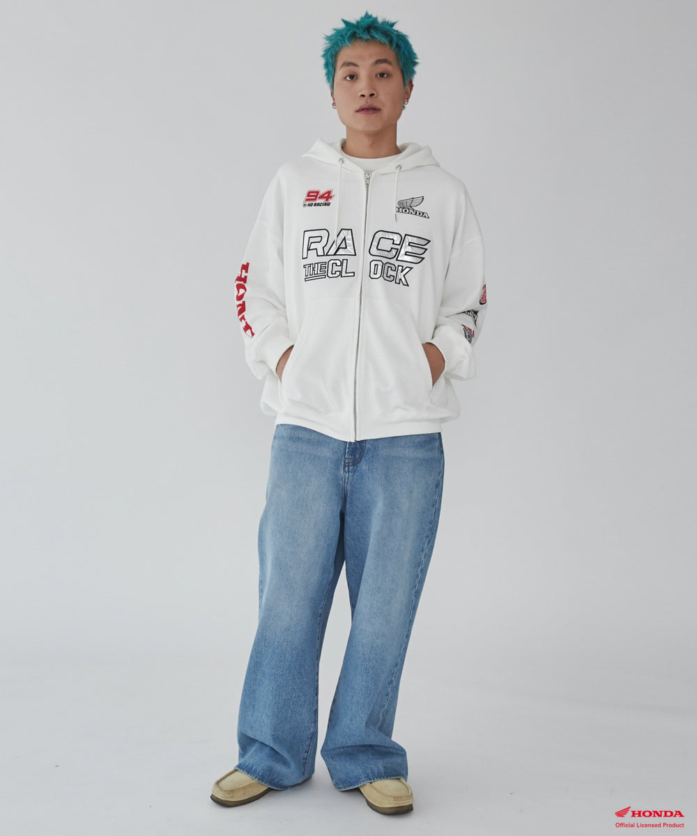 ホワイト モデル:178cm L着用