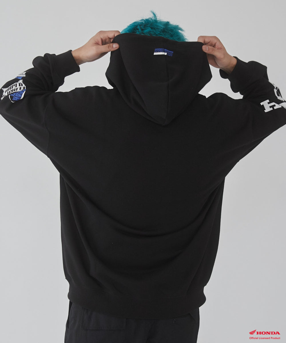 ブラック モデル:178cm L着用