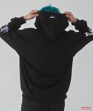 ブラック モデル:178cm L着用