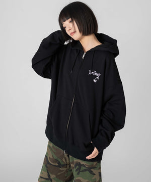 ブラック　モデル：168㎝　L着用