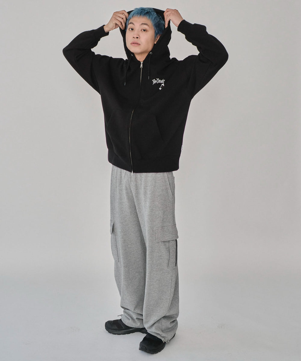 ブラック　モデル：178㎝　L着用