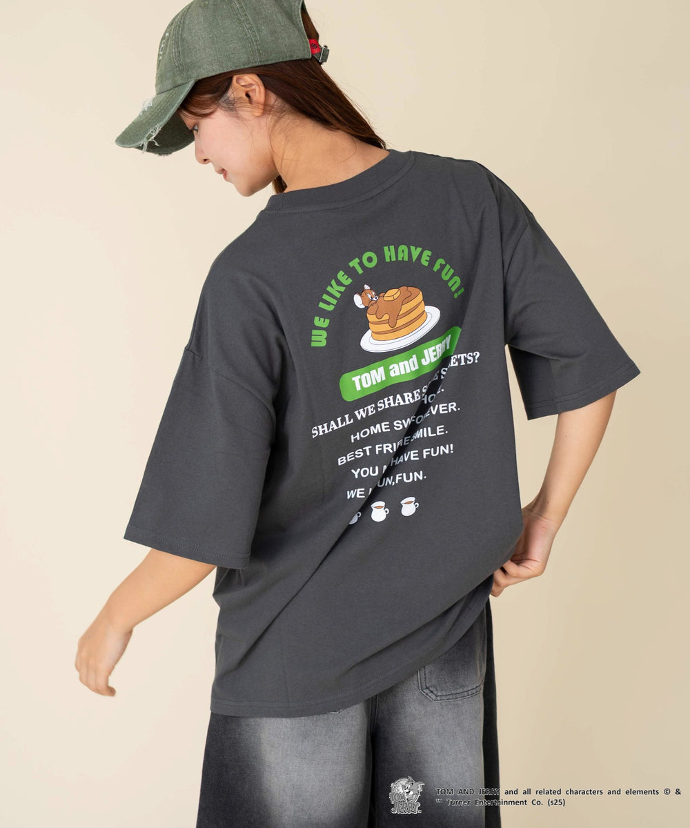 柄12 モデル：165cm S着用