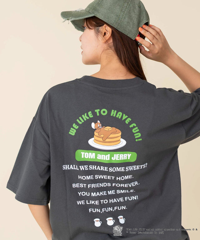 柄12 モデル：165cm S着用