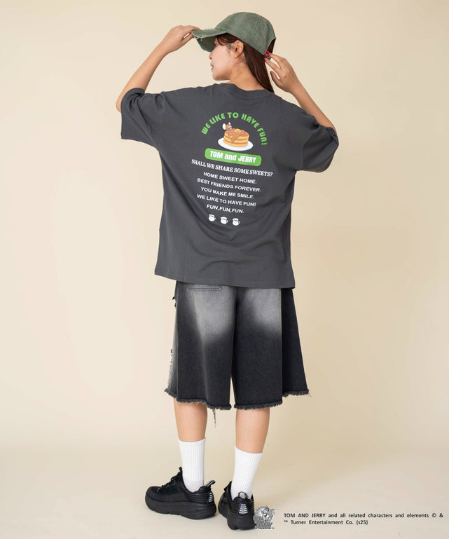 柄12 モデル：165cm S着用