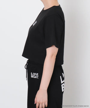 ブラック　モデル：155cm Fサイズ着用