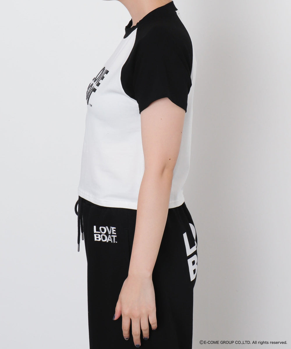 ブラック　モデル：155cm Fサイズ着用