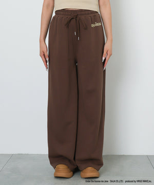 ブラウン　モデル：155cm Fサイズ着用