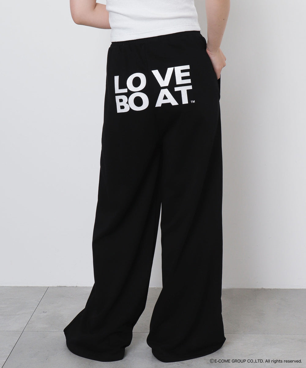 ブラック　モデル：155cm Fサイズ着用