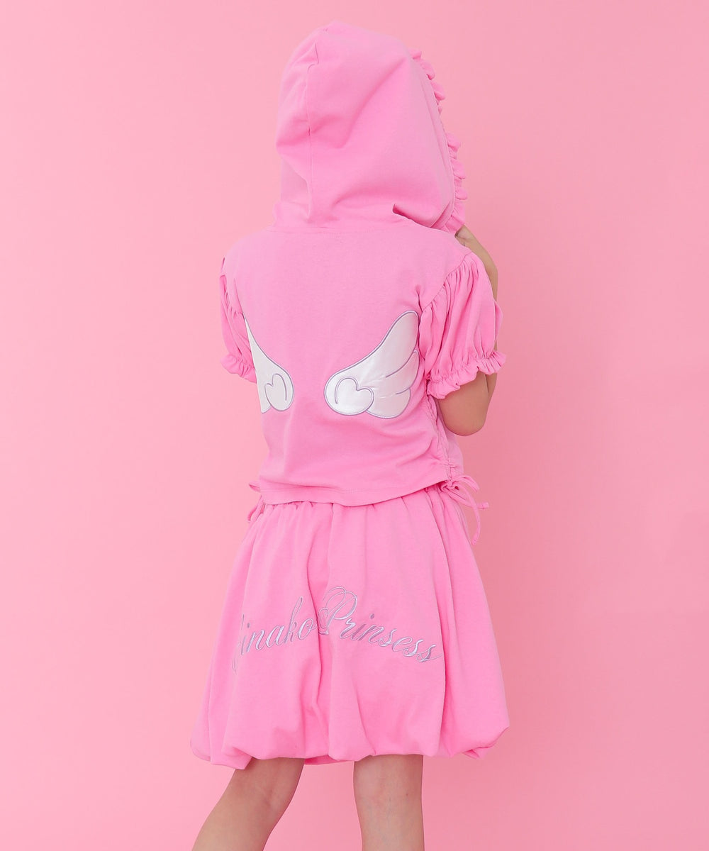 ピンク モデル：125cm S着用