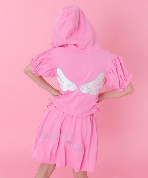 ピンク モデル：125cm S着用