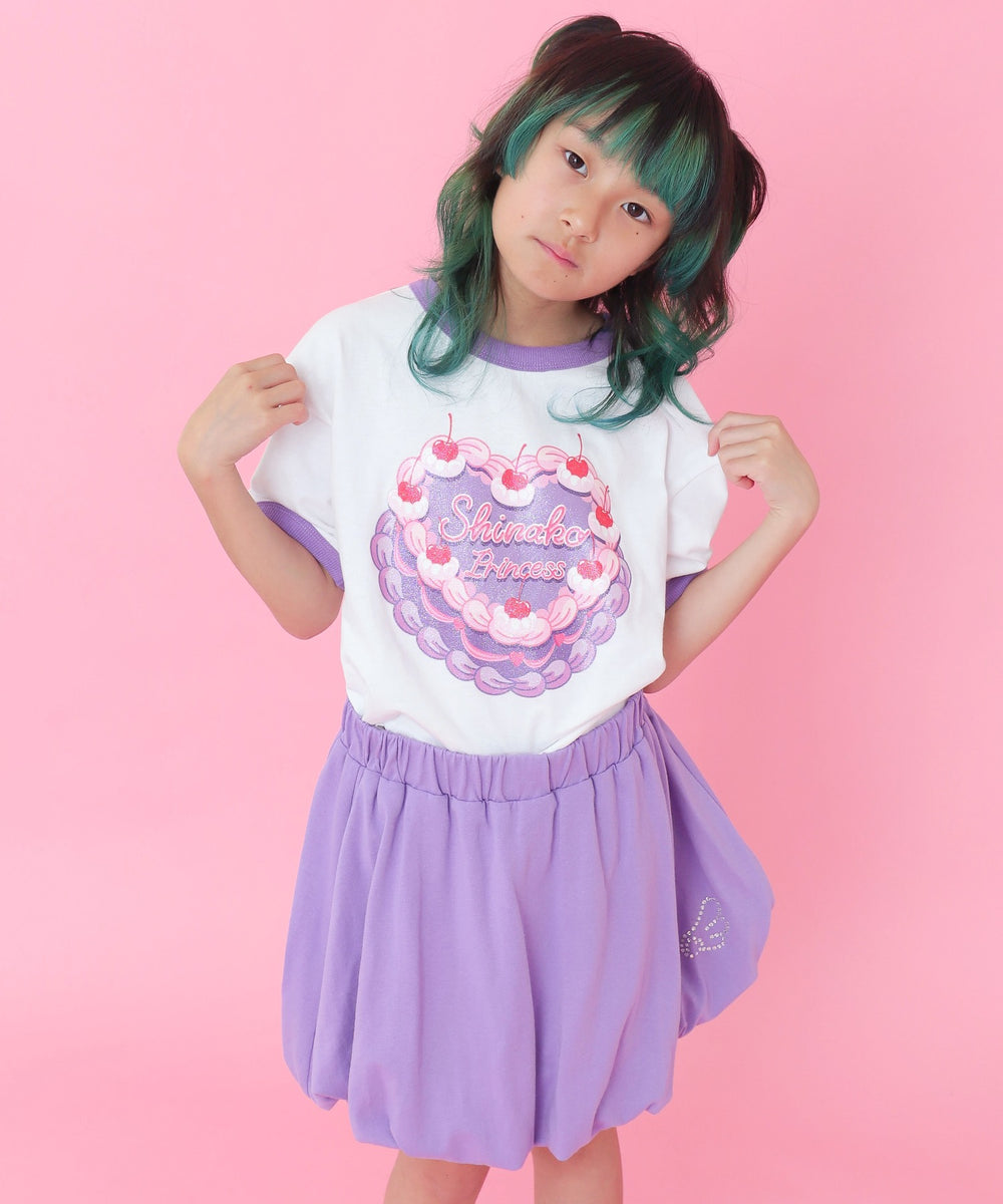 ホワイト モデル：125cm S着用