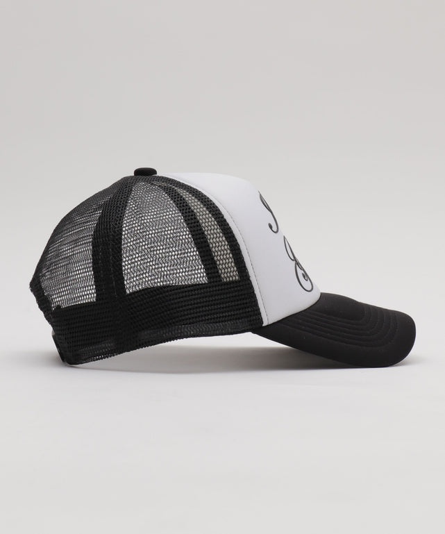 Girls²コラボメッシュキャップ