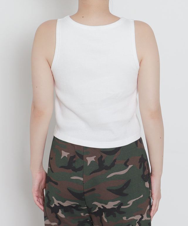 ホワイト　モデル：155cm Mサイズ着用