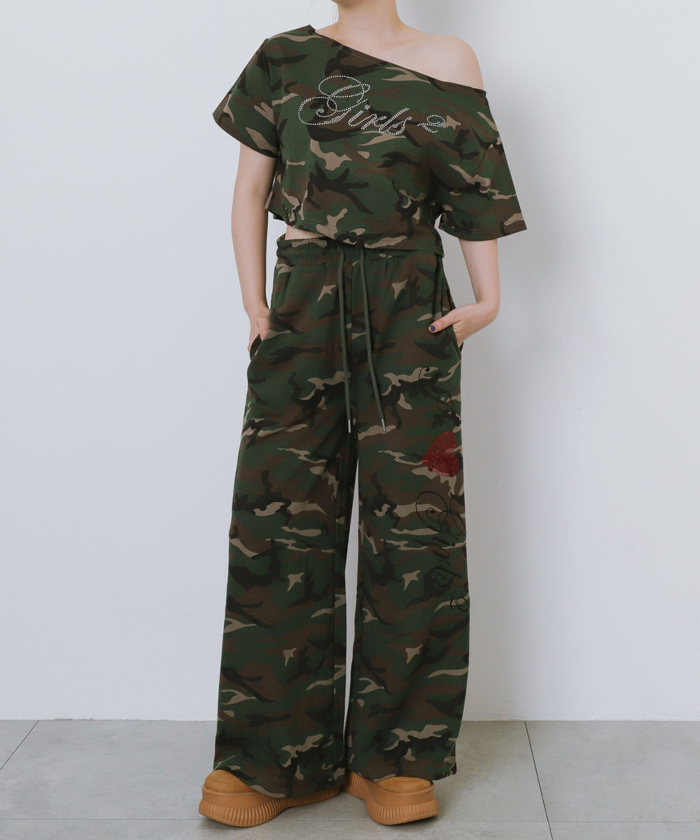 柄1　モデル：155cm Mサイズ着用