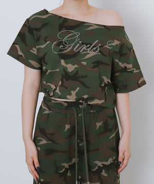 柄1　モデル：155cm Mサイズ着用