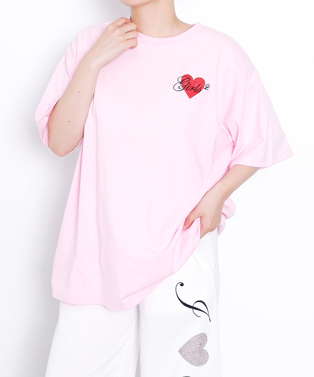 ピンク　モデル：155cm Mサイズ着用