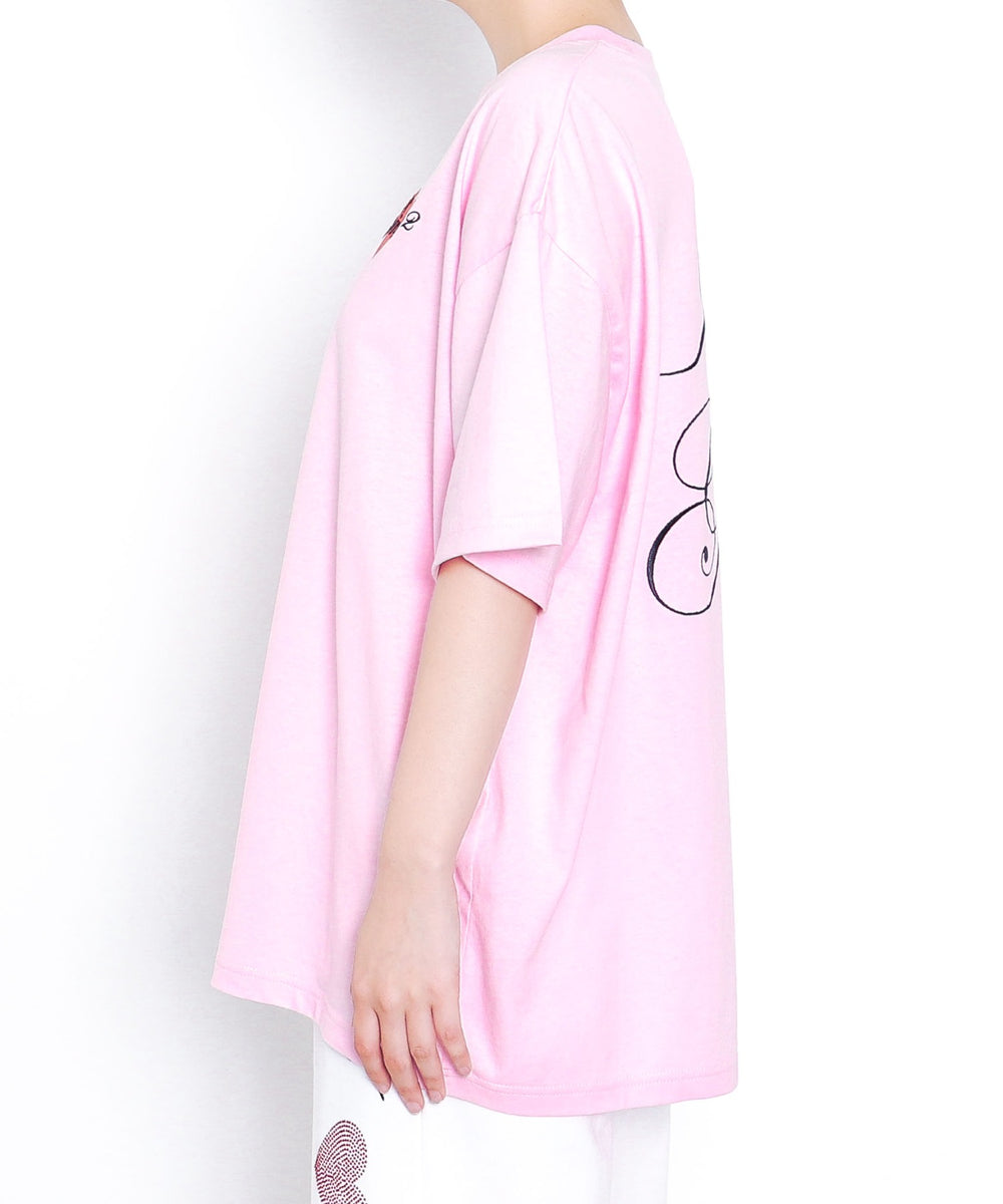 ピンク　モデル：155cm Mサイズ着用