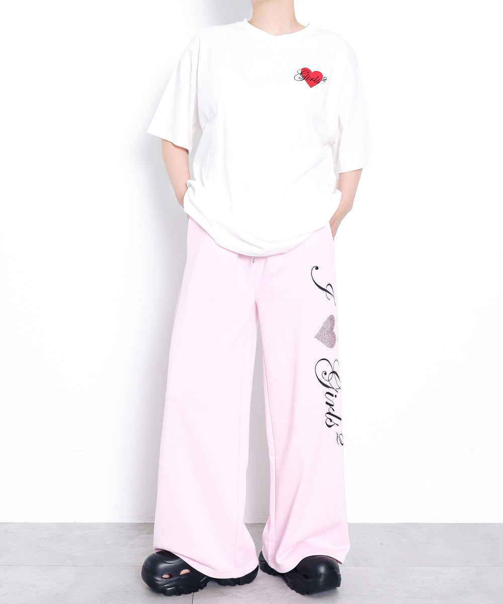 ホワイト　モデル：155cm Mサイズ着用