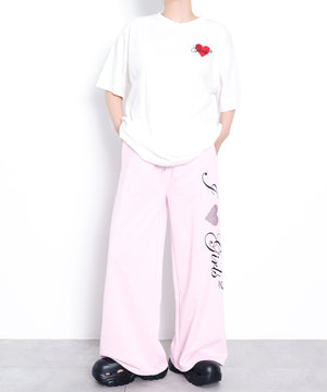 ホワイト　モデル：155cm Mサイズ着用