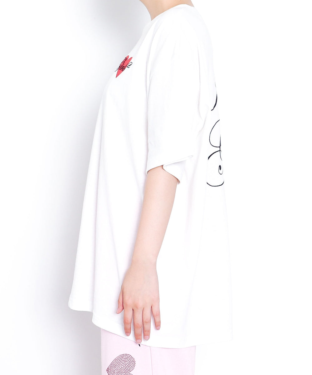 ホワイト　モデル：155cm Mサイズ着用