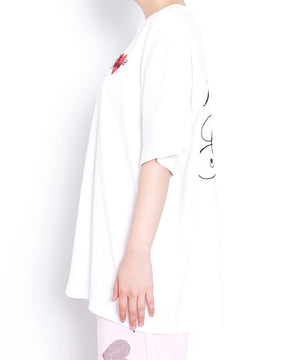 ホワイト　モデル：155cm Mサイズ着用