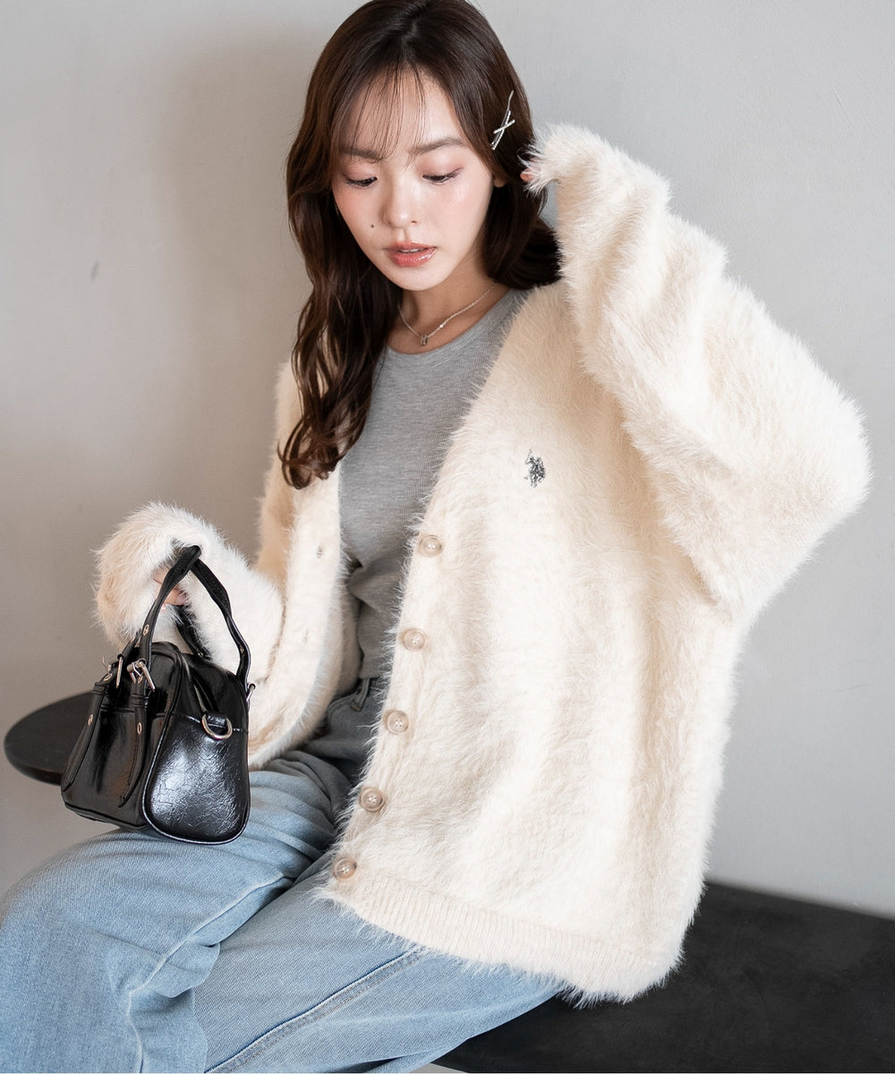 ホワイトアイボリー　モデル：165cm M着用