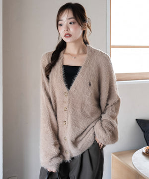 ベージュ　モデル：165cm M着用