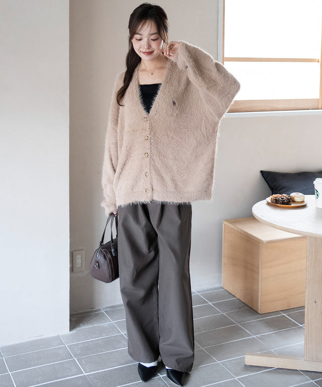 ベージュ　モデル：165cm M着用