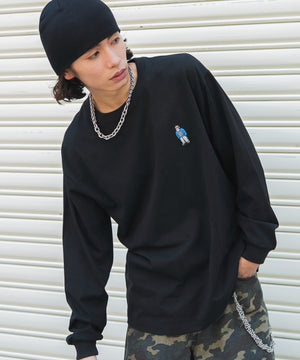 ブラック モデル：182cm L着用