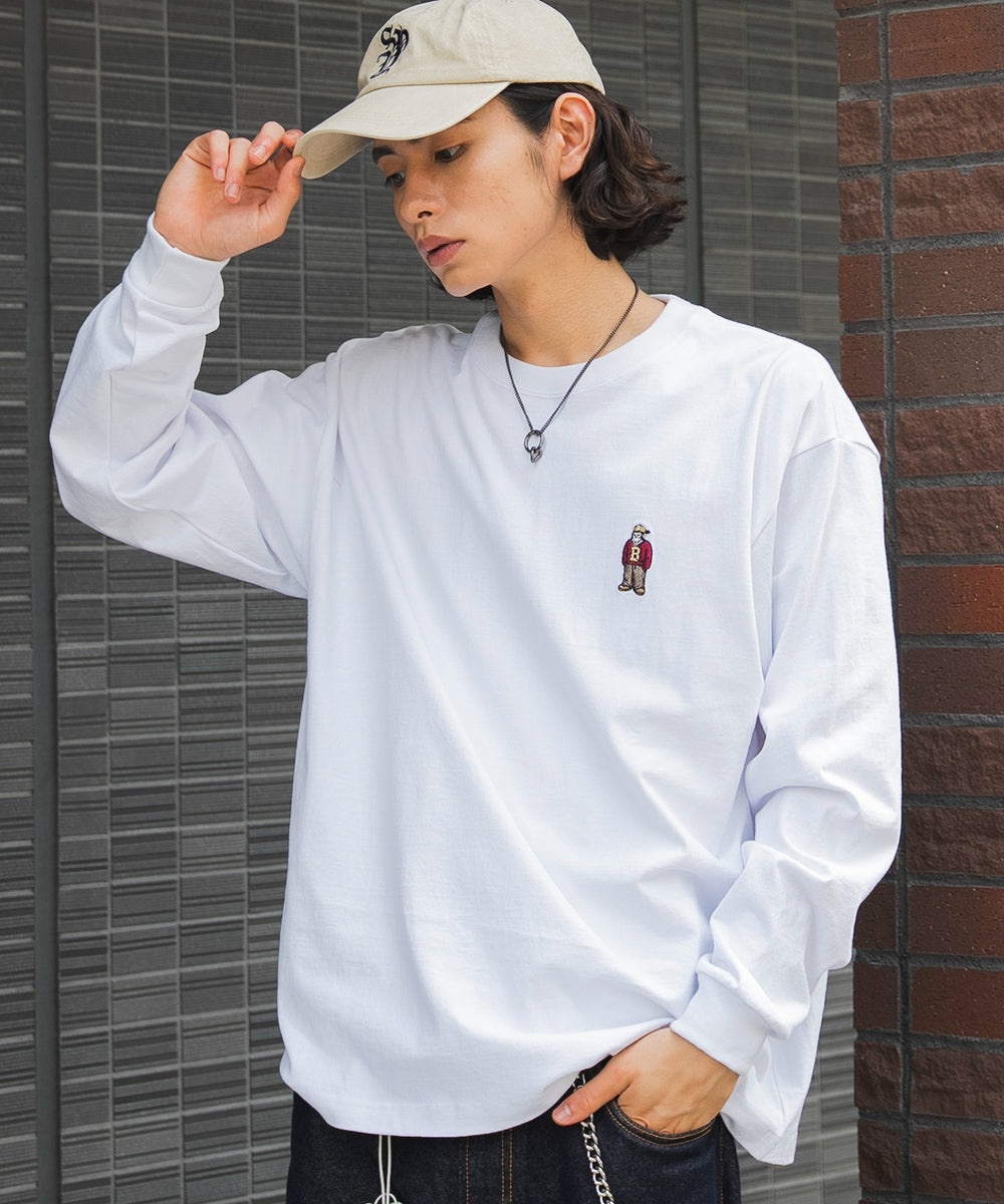 ホワイト モデル：182cm L着用
