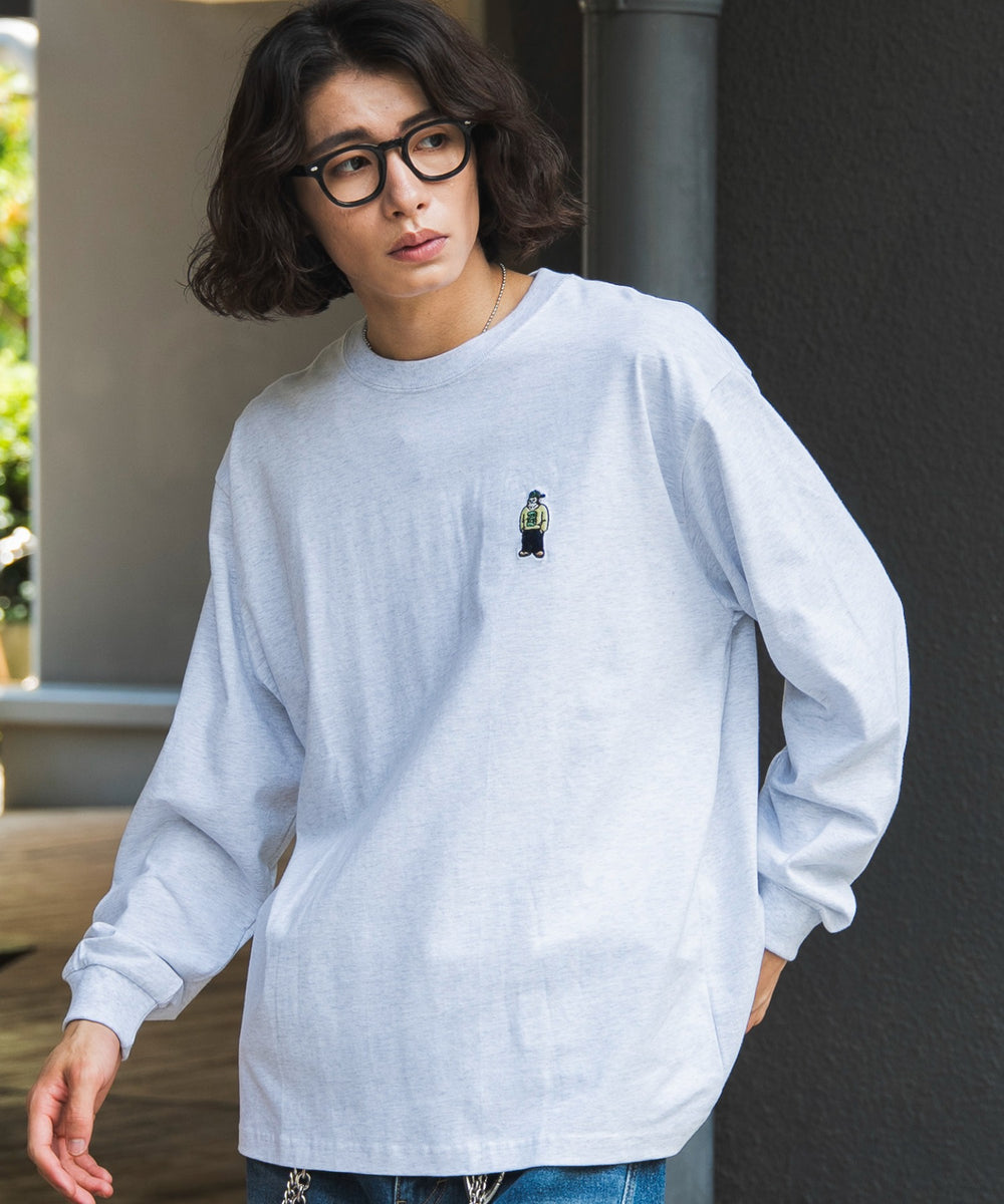 アッシュグレー モデル：182cm L着用