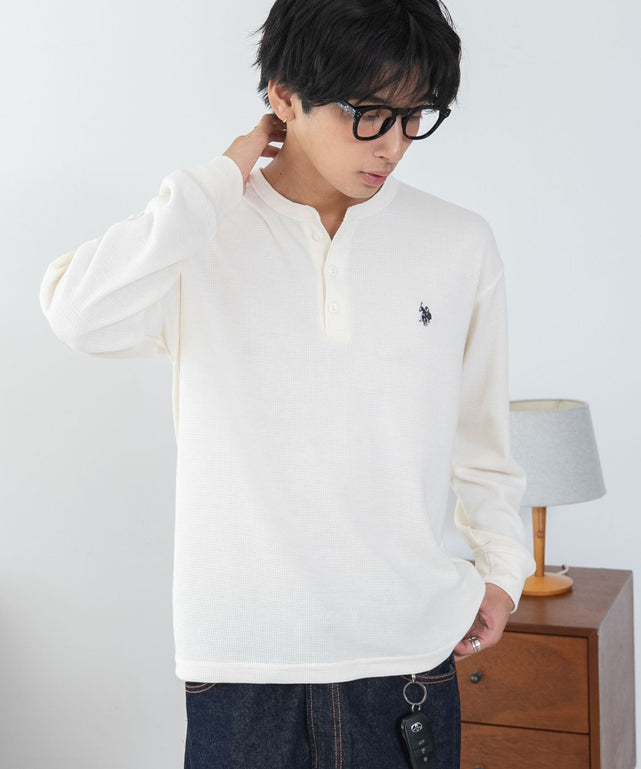 ホワイト　モデル：180cm L着用