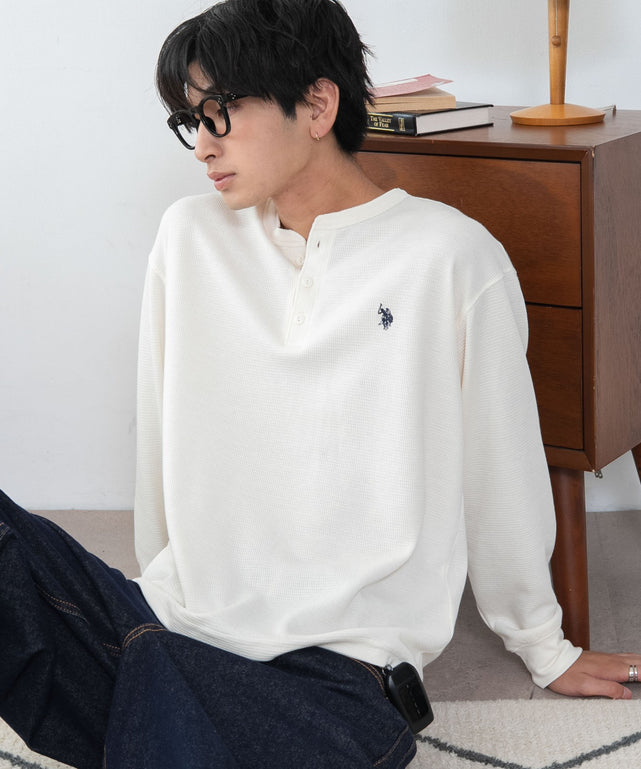 ホワイト　モデル：180cm L着用