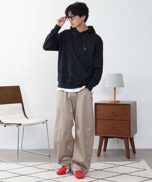 ネイビー　モデル：180cm L着用