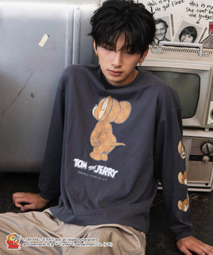 スミクロ モデル：180cm L着用