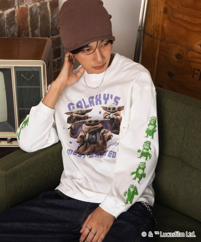 SWマンダロリアンアンドグローグーT(LS)/ホワイト モデル：180cm L着用